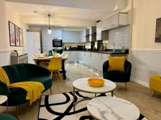 Nottingham | 21 Sleeper House thumbnail
