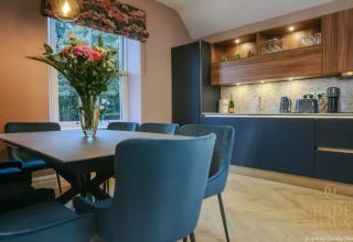 The Lakes | 20 Sleeper Property