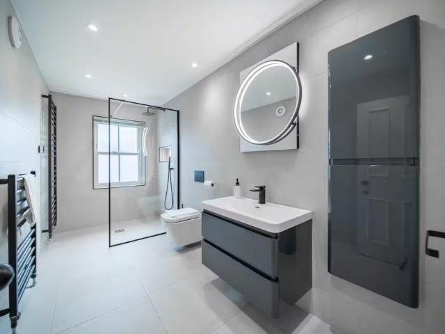 Yorkshire Luxury 7 Bedroom Manor with Hot Tub and Steam Room | Sleeps 16 image