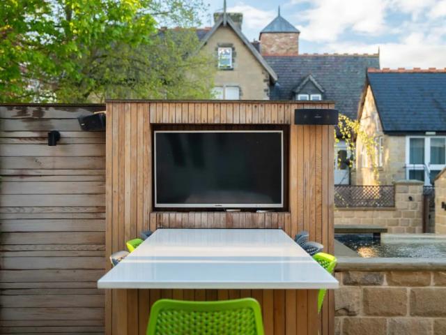 Yorkshire Luxury 7 Bedroom Manor with Hot Tub and Steam Room | Sleeps 16 image