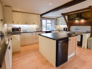 Cotswold 24 Sleeper with Hot Tub and BBQ thumbnail