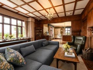 Shropshire | Old Rectory Sleeping 16, with Pool, Hot Tub and Games Room thumbnail