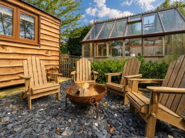 Shropshire | Old Rectory Sleeping 16, with Pool, Hot Tub and Games Room image