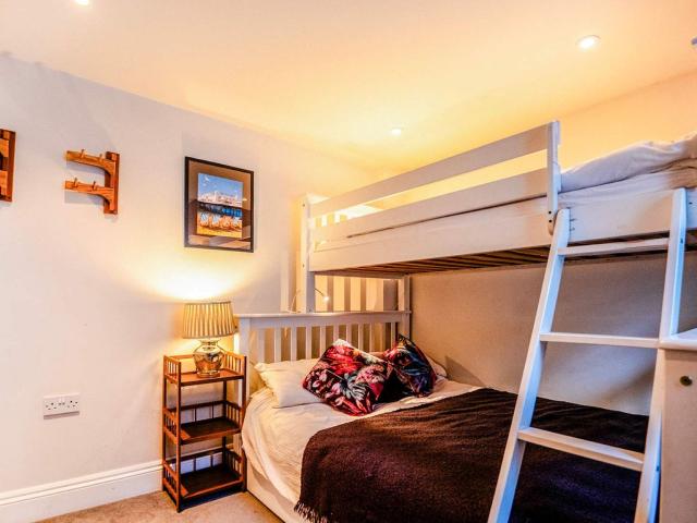 16 Sleeper Townhouse image