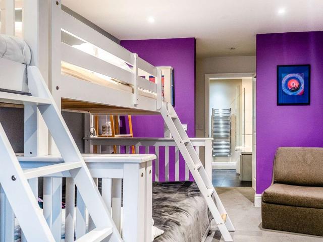 16 Sleeper Townhouse image