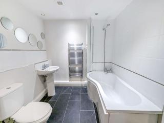 16 Sleeper Townhouse thumbnail