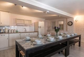 20 Sleeper Townhouse