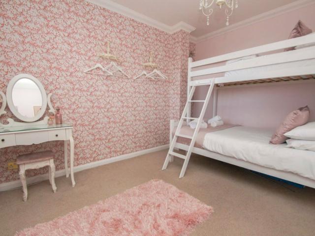 20 Sleeper Townhouse image