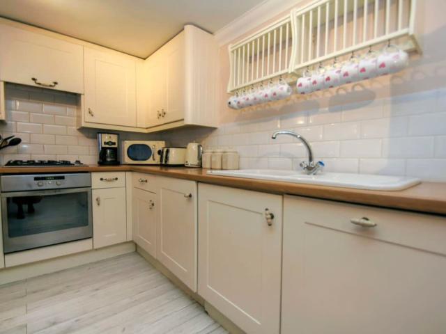 20 Sleeper Townhouse image