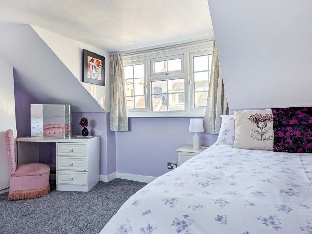 12 Sleeper Townhouse image