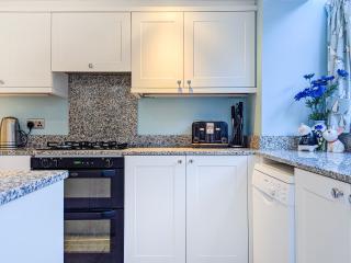 12 Sleeper Townhouse thumbnail