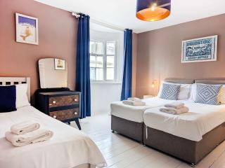 Brighton | 12 Sleeper Maisonette thumbnail