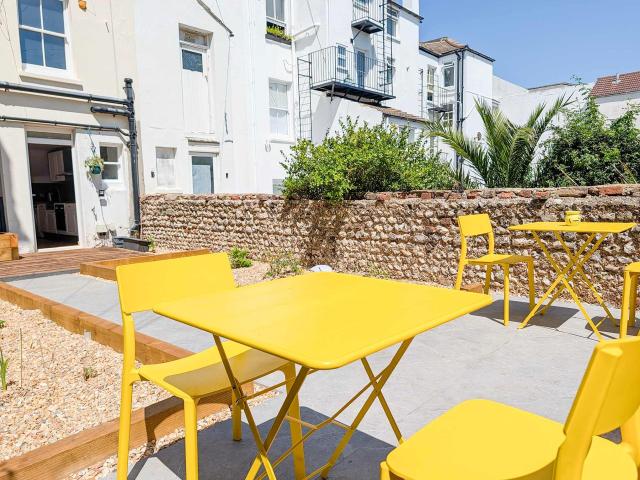 Brighton | 20 Sleeper House image