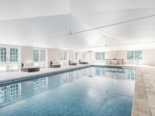 Dorset Retreat | Sleeps 22 with Indoor Pool thumbnail