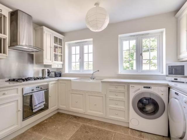 Dorset Retreat | Sleeps 22 with Indoor Pool image
