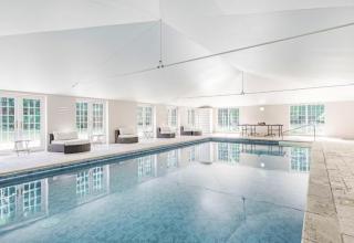 Dorset Retreat | Sleeps 22 with Indoor Pool