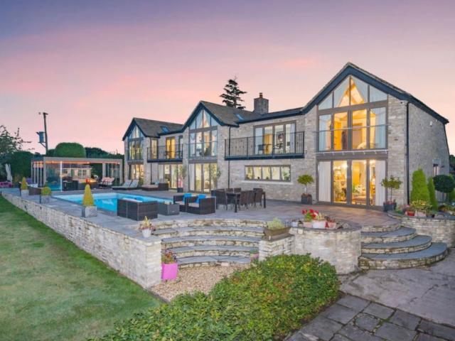 Somerset | Deluxe 28 Sleeper House with Heated Pool image