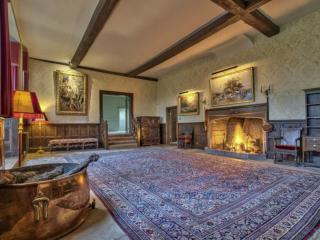 Herefordshire | Country Manor with Swimming Pool, sleeps 40 thumbnail