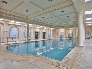 Herefordshire | Country Manor with Swimming Pool, sleeps 40 thumbnail