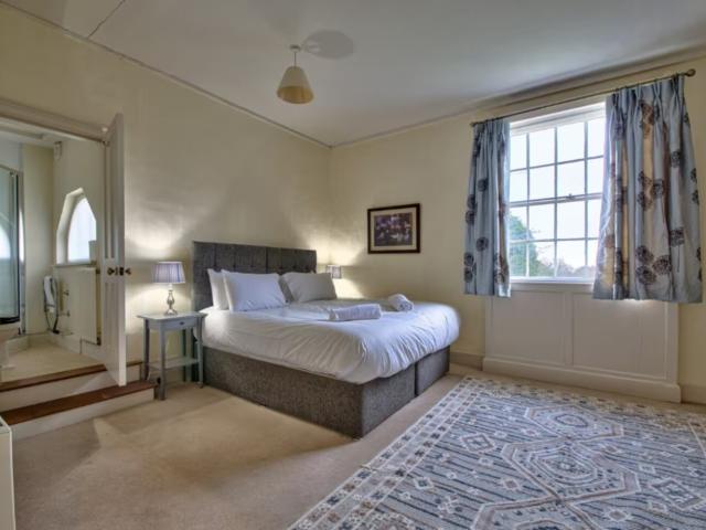 Suffolk | Manor House Sleeping 34 with Pool and Hot Tub image