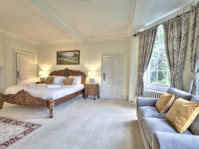 Suffolk | Manor House Sleeping 34 with Pool and Hot Tub image