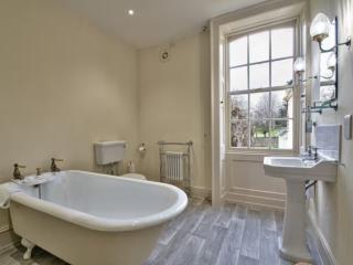 Suffolk | Manor House Sleeping 34 with Pool and Hot Tub thumbnail