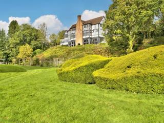Welsh Historic Estate | Sleeps 42 with Swimming Pool thumbnail