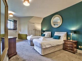 Welsh Historic Estate | Sleeps 42 with Swimming Pool thumbnail