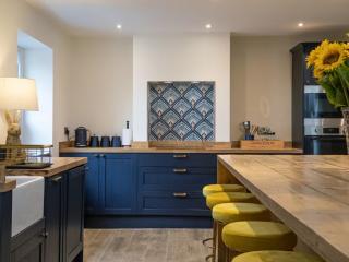Northumberland Country Estate | Sleeps 26, Hot tub and Sauna thumbnail