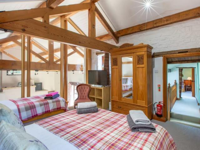 Yorkshire | 26 Sleeper Barn with Hot Tub and Sauna image