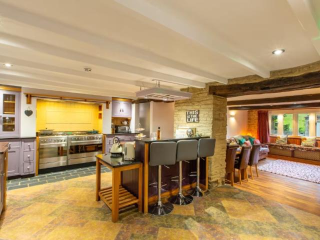 Yorkshire | 26 Sleeper Barn with Hot Tub and Sauna image