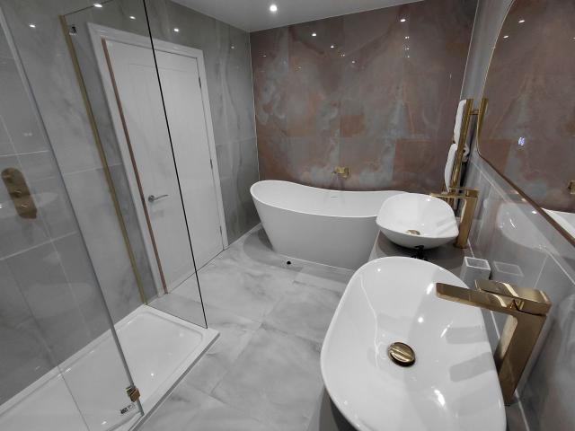 TyneView Estate | The Farmhouse With Hot Tub, Games Room & Bar - Sleeps 18 image