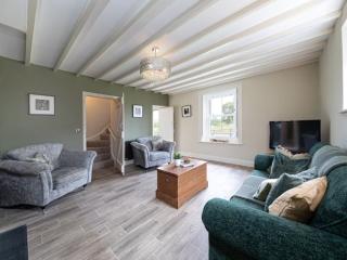 Northumberland Country Estate | Sleeps 26, Hot tub and Sauna thumbnail