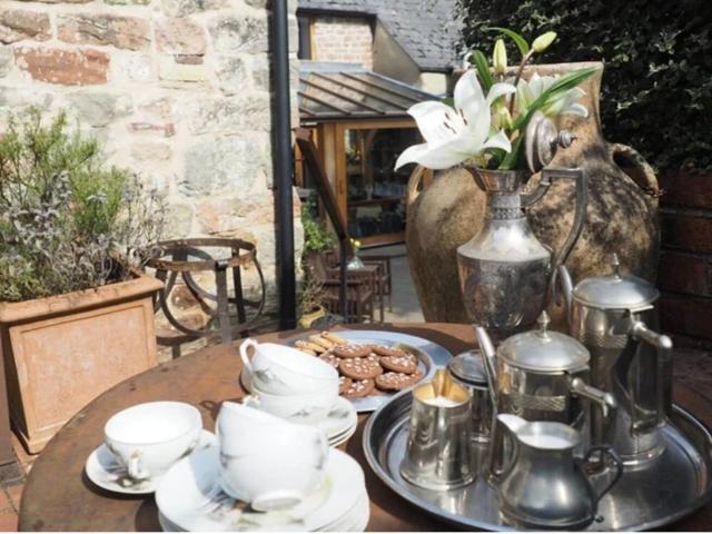 Gloucestershire | Country House and Cottage with Spa Facilities image