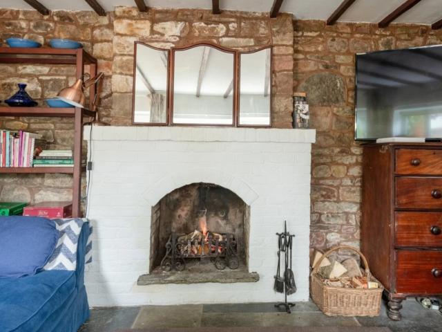 Gloucestershire | Country House and Cottage with Spa Facilities image