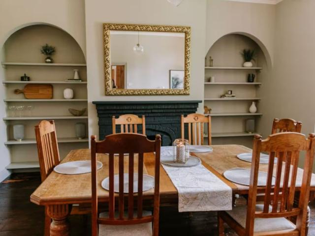 Bedfordshire Farmhouse | Sleeps 12 image