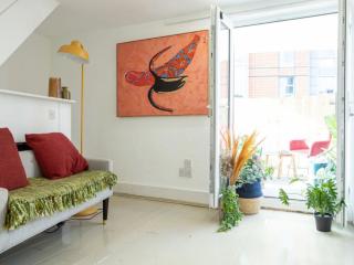 Manchester | Iconic Townhouse Sleeps 22 thumbnail