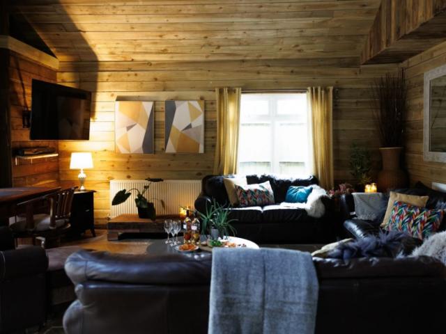 The Barn | Sleeping 20 image