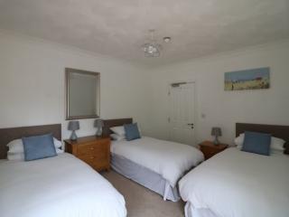 14 Sleeper, 5 Bedroom House thumbnail