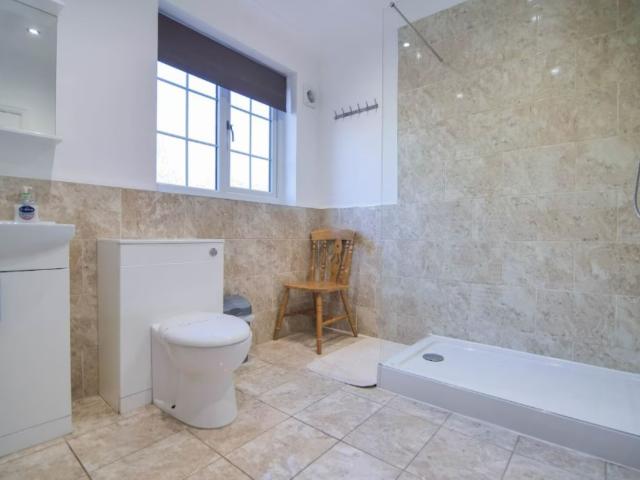 Hot Tub House | Sleeps 18 image