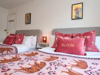 Prestwich House | Sleeps 12 with Hot Tub thumbnail