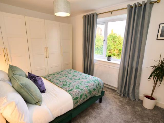 Prestwich House | Sleeps 12 with Hot Tub image