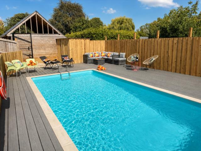 Somerset 22 Sleeper House inc Hot Tub and Pool image