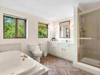 Sussex Country Retreat With Hot Tub & Pool | Sleeps 11 thumbnail