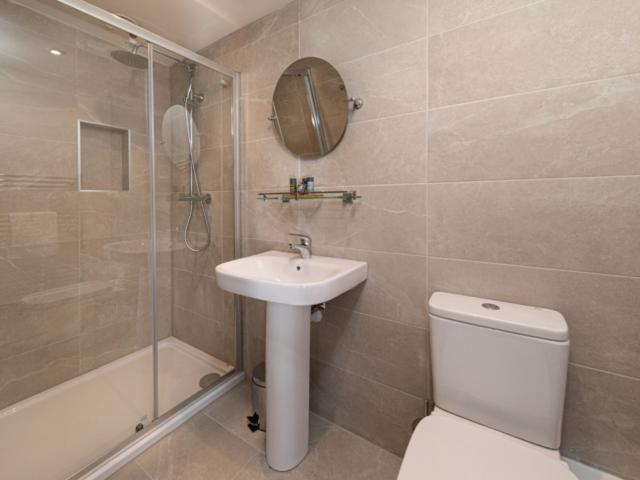 Hexham House Sleeps 10 image