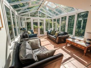 Lancashire Old Stables | Sleeps 14 with Hot Tub thumbnail