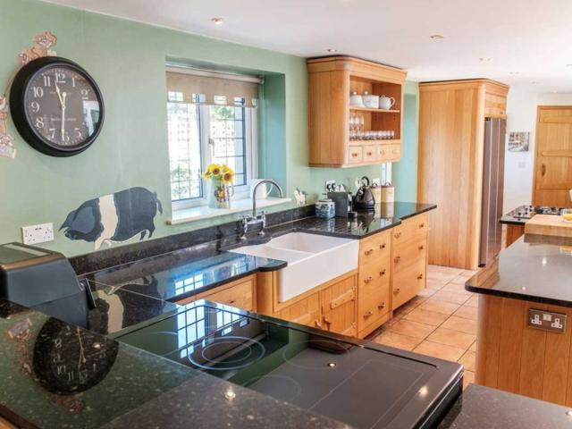 Lancashire Old Stables | Sleeps 14 with Hot Tub image