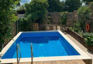 Somerset Lodge with Pool and Hot tub and Sauna
