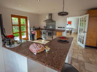 Somerset Lodge with Pool and Hot tub and Sauna thumbnail