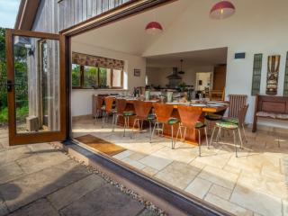 Somerset Lodge with Pool and Hot tub and Sauna thumbnail